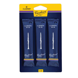 Vandoren Clarinet Reeds 2 1/2 size - 3 Pack